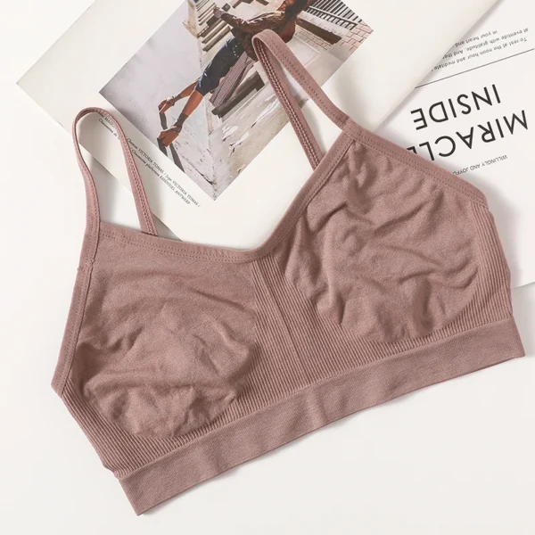 UltraSoft Everyday Top – Delicate Straps, Cloud-Like Comfort Elvaio