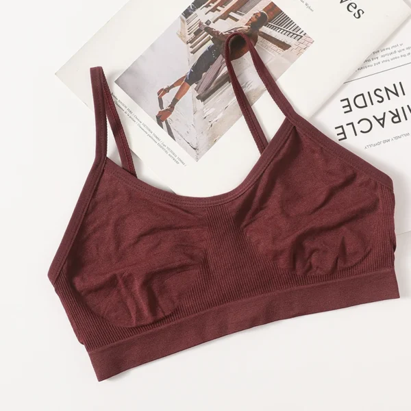 UltraSoft Everyday Top – Delicate Straps, Cloud-Like Comfort Elvaio