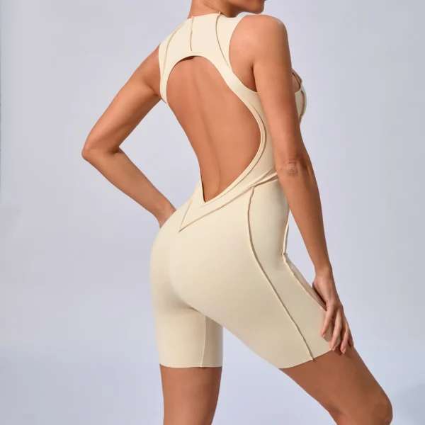 6 Super Colors SculptLite Short Jumpsuit – Seam-Contoured Fit, Luxe Feel, Open-Back Elegance