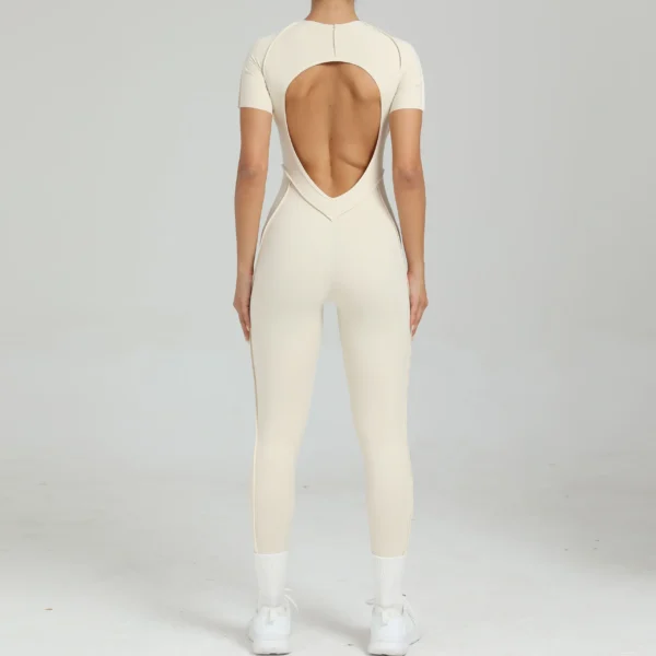 ContourFlow Full-Length Jumpsuit – Sculpting Fit, Open Back, Seamless Elegance