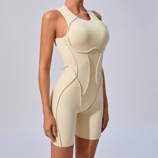 6 Super Colors SculptLite Short Jumpsuit – Seam-Contoured Fit, Luxe Feel, Open-Back Elegance