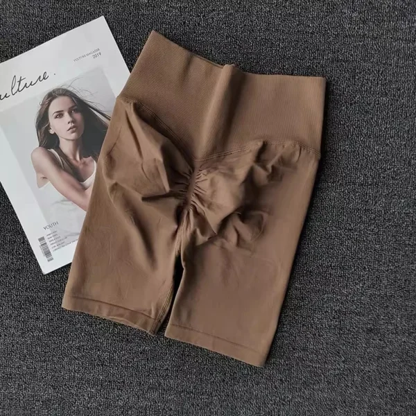 High-Waist Seamless Yoga Shorts Elvaio — 21 Vibrant Colors of Perfect Fit & Powerful Confidence for Active Women