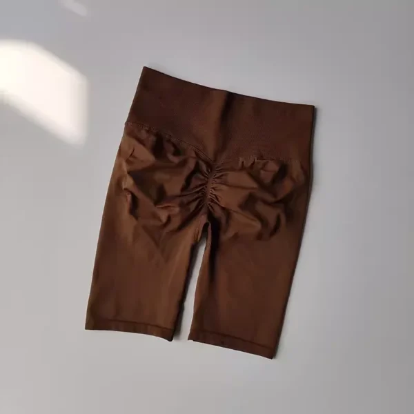 High-Waist Seamless Yoga Shorts Elvaio — 21 Vibrant Colors of Perfect Fit & Powerful Confidence for Active Women