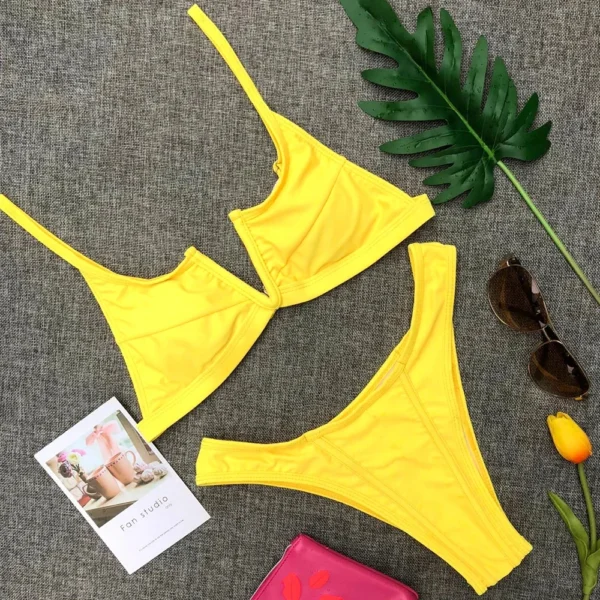 Denim Splice” Bikini Elvaio — 3 Bold Shades of Perfect Fit & Confident Summer Style for Modern Women