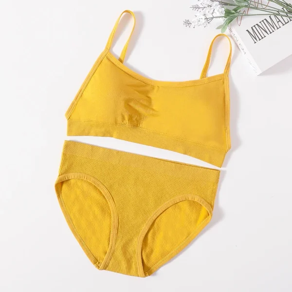 Seamless Ribbed Lingerie Set Elvaio